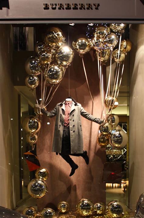 burberry display